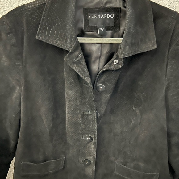 Bernardo Genuine Leather Jacket 1X Black Cropped Plus Size Embossed Snakeskin - Picture 5 of 6